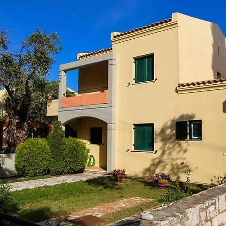 Marianna Beachfront Barbáti
